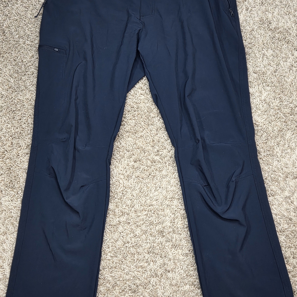 ​Columbia Mens Maxtrail Cargo Pant Navy Blue Outdoor Performance Stretch 36